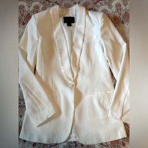 Tahari white blazer